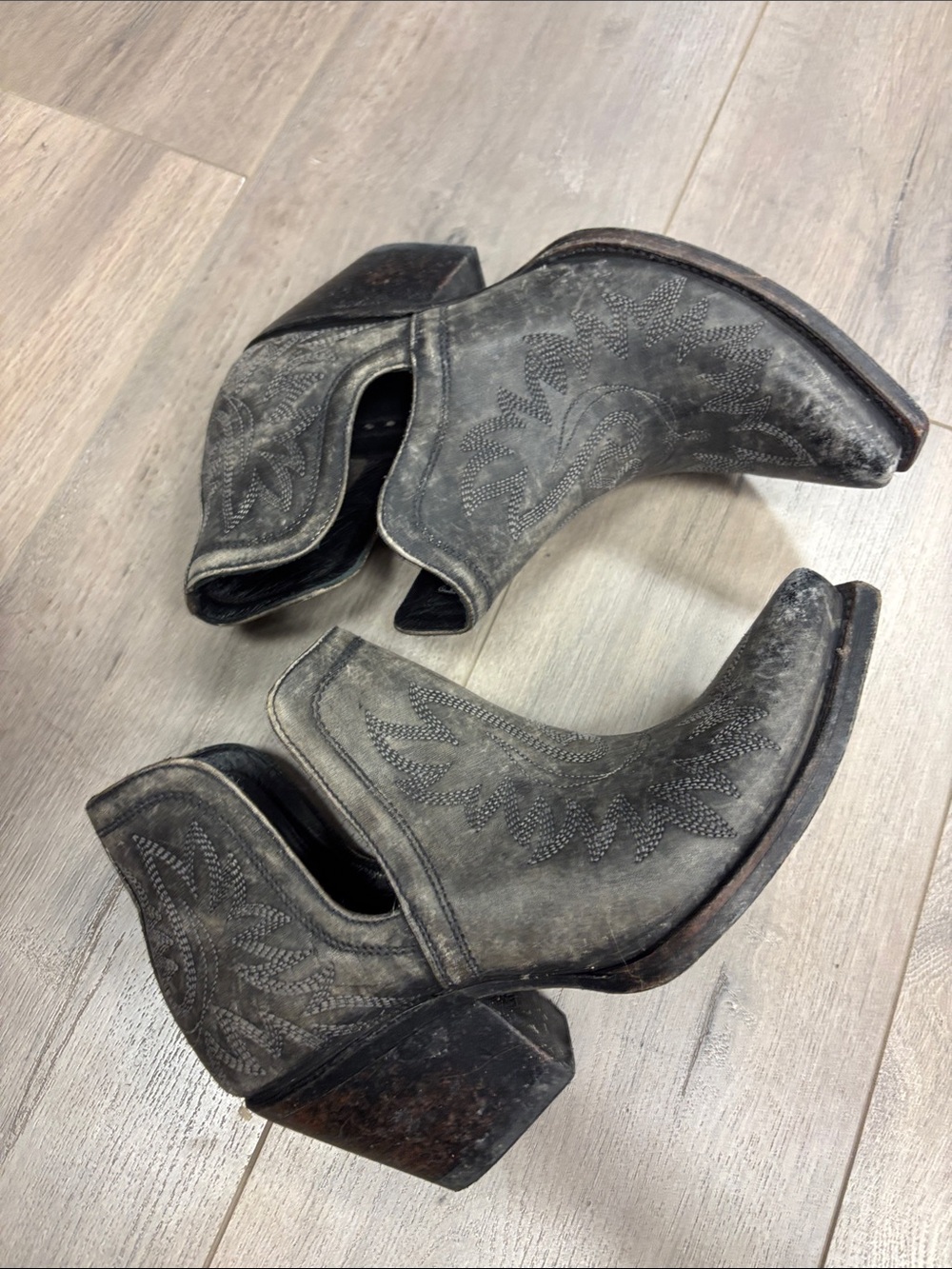 Ariat Gray Distressed Western Ankle Boots - Picture 7 of 8